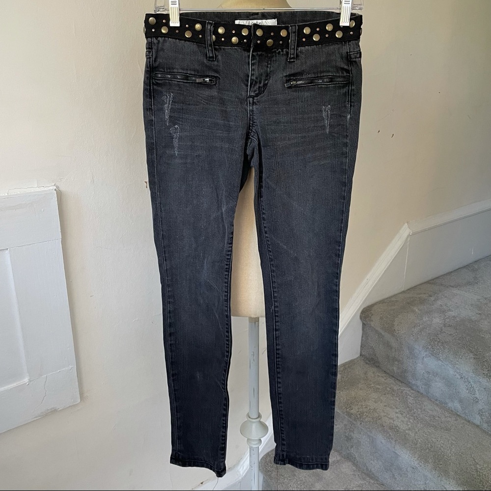 JOE’S JEANS Gray Distressed Studded Chelsea Skinny Jeans Size 25 EUC